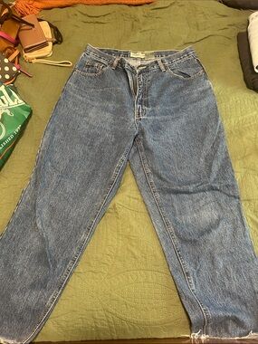 St. John's Bay Men's Relaxed Blue Denim Jeans